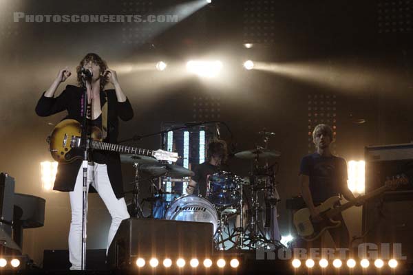 RAZORLIGHT - 2007-09-15 - LA COURNEUVE - Parc Departemental - Grande Scene - Andrew William Burrows - Jonathan Edward Borrell